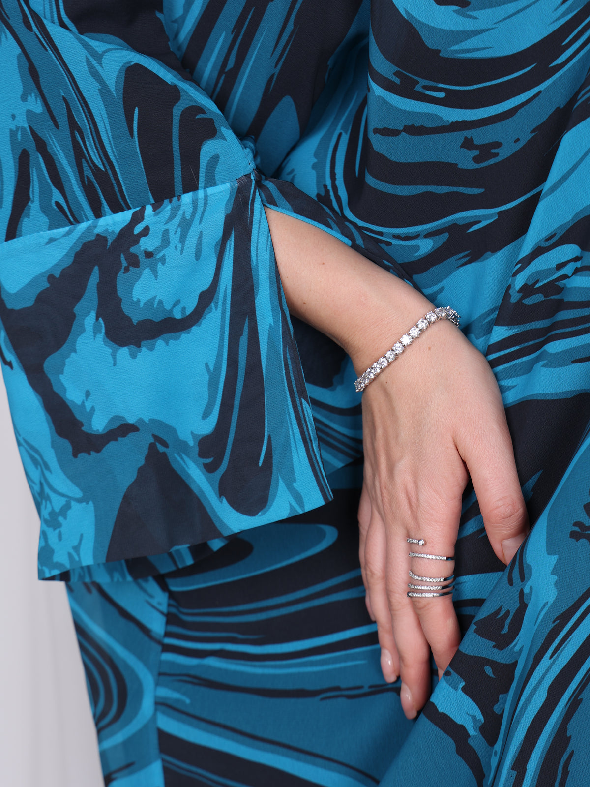 The Wave luxury blue printed chiffon summer abaya by Le Marque Closet