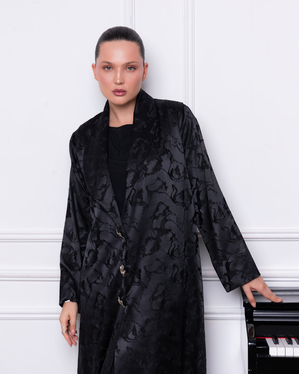 Silver-style magnetic closure detail on The Majestic Veil luxury black abaya